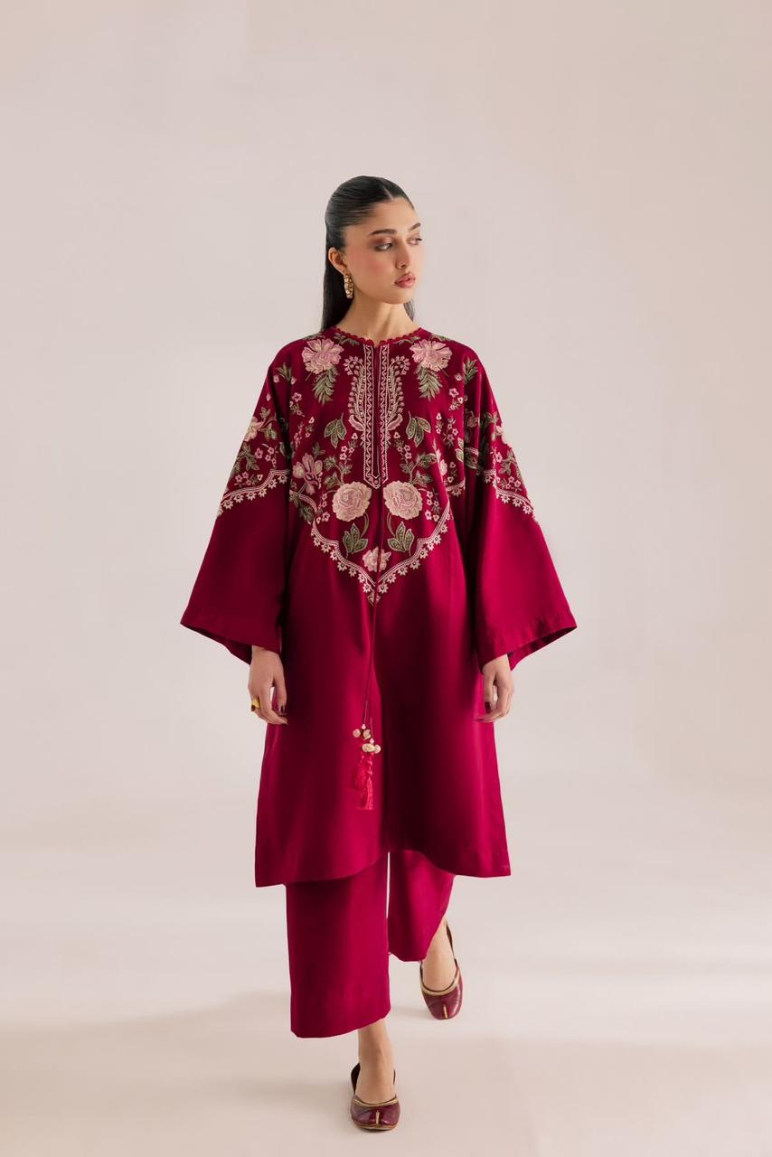 Gulnaar Embroidered Pakmiri Set